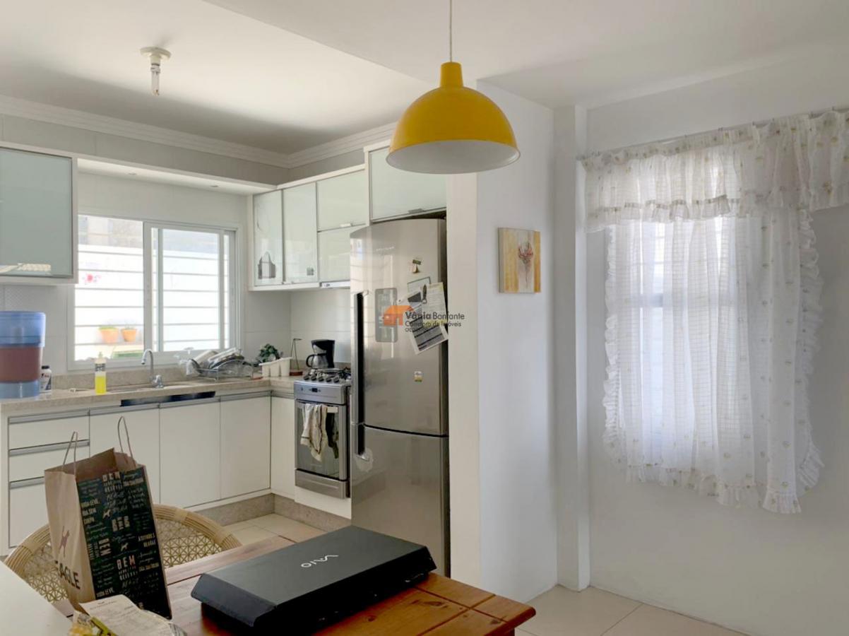 Casa à venda com 2 quartos, 92m² - Foto 27