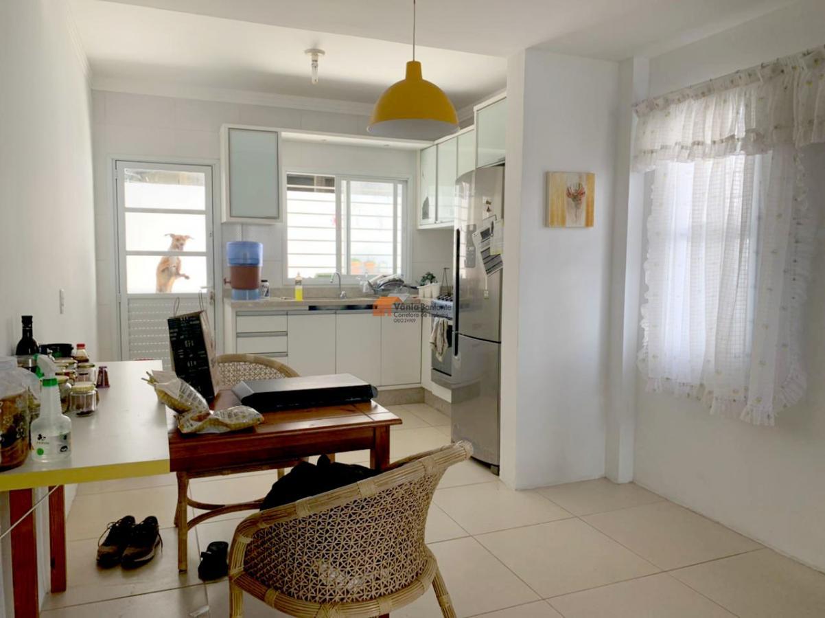 Casa à venda com 2 quartos, 92m² - Foto 26