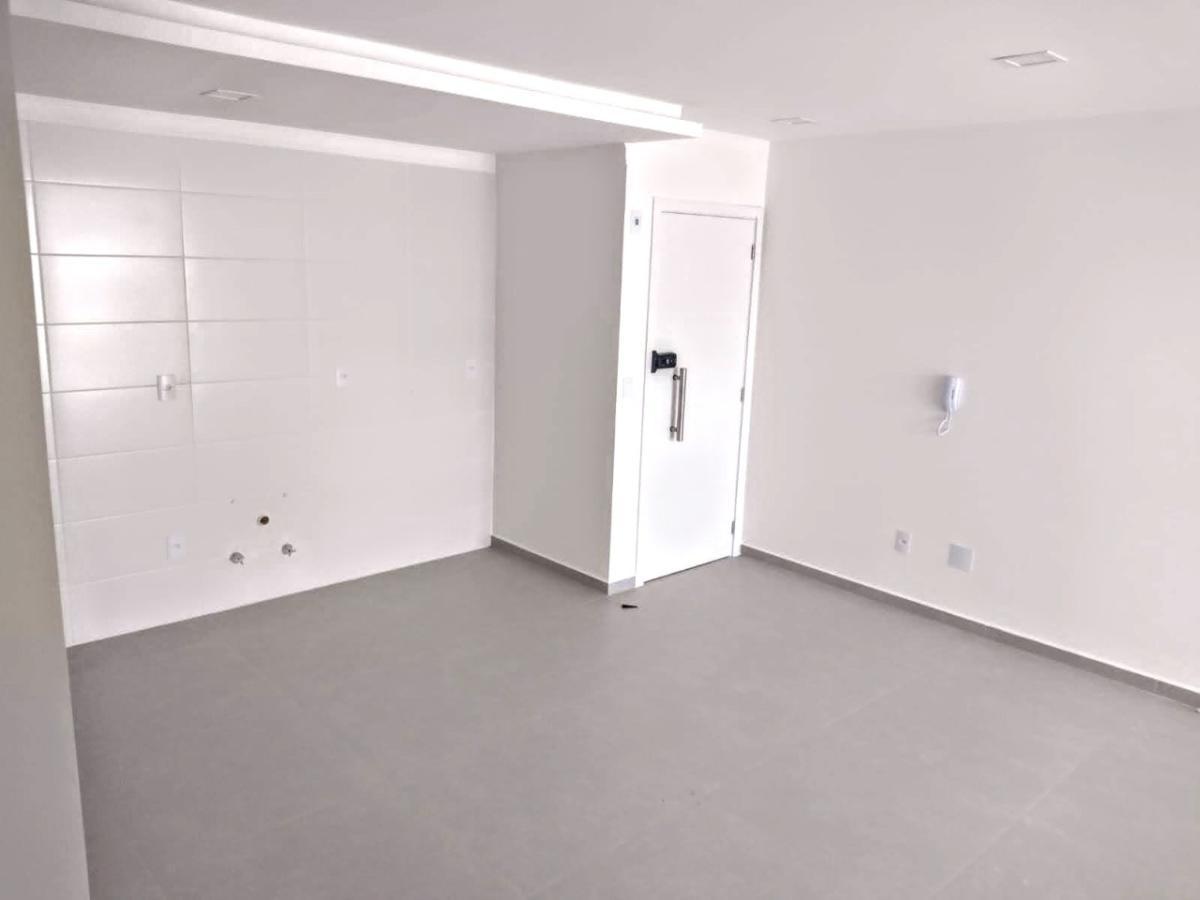 Apartamento à venda com 2 quartos, 126m² - Foto 12