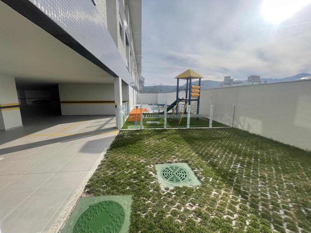 Apartamento à venda com 2 quartos, 126m² - Foto 30