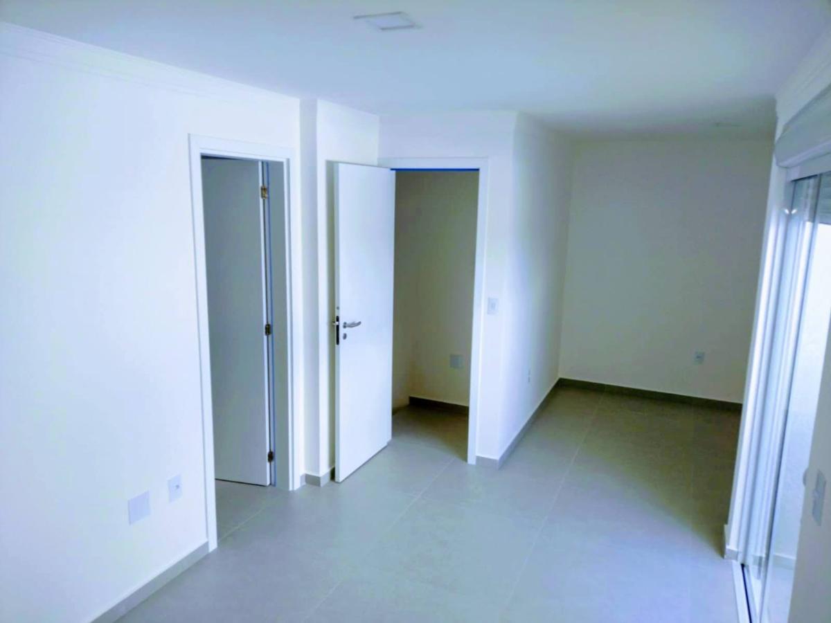 Apartamento à venda com 3 quartos, 122m² - Foto 17