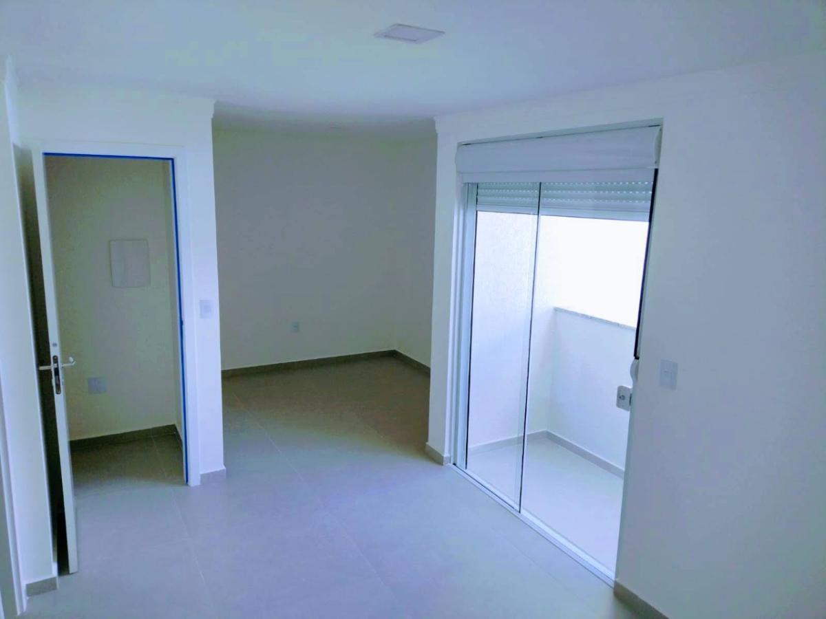 Apartamento à venda com 3 quartos, 122m² - Foto 18