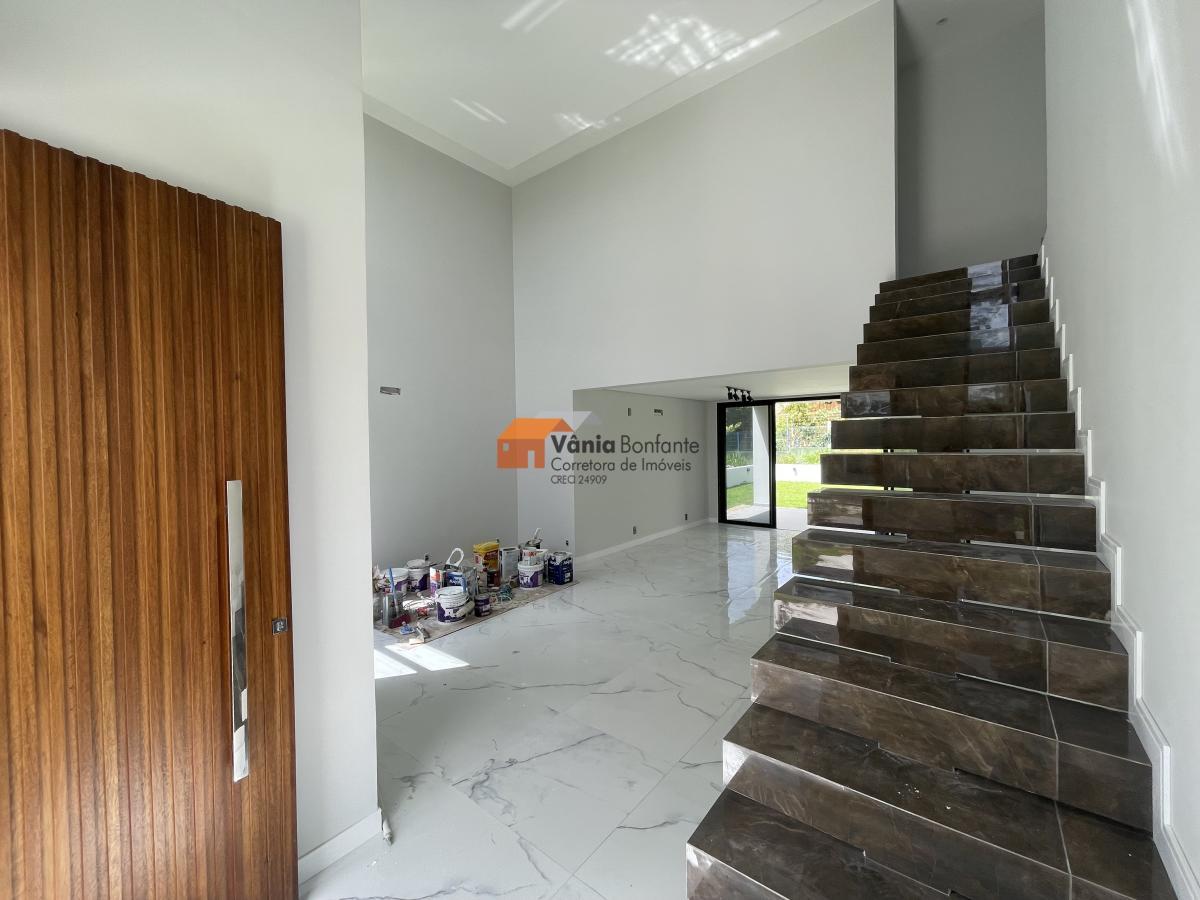 Casa à venda com 4 quartos, 375m² - Foto 16