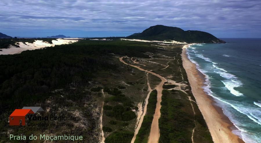 Terreno à venda com 2 quartos, 1800m² - Foto 33