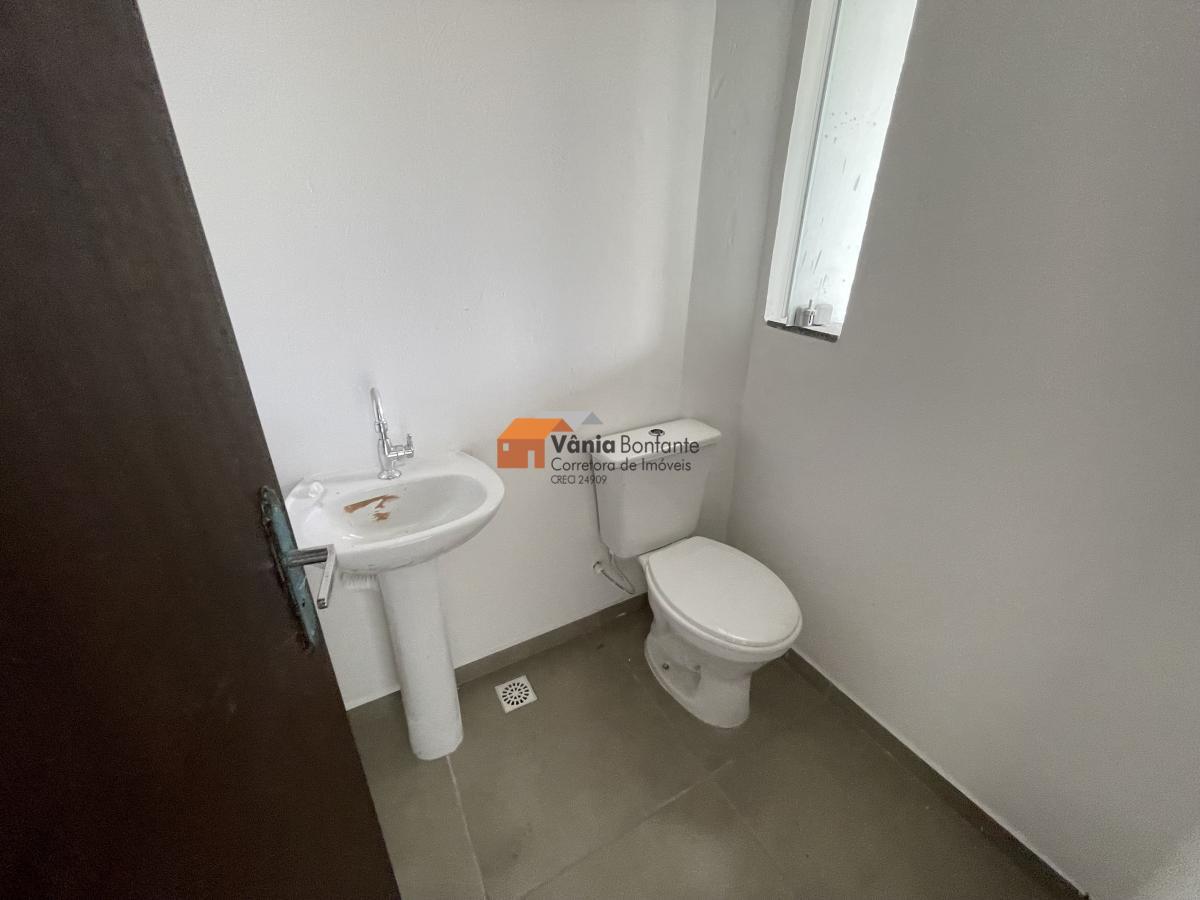 Casa à venda com 2 quartos, 92m² - Foto 10