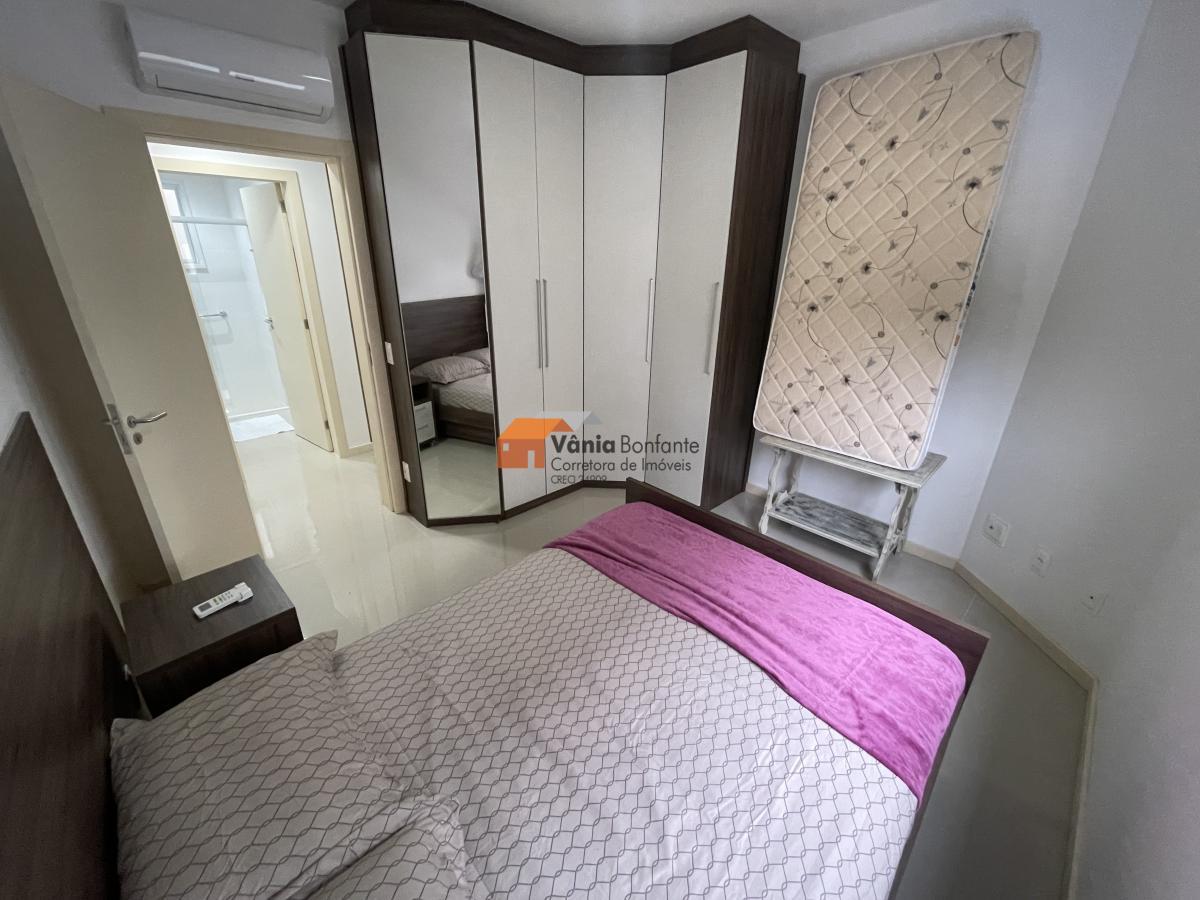 Apartamento à venda com 2 quartos, 72m² - Foto 20