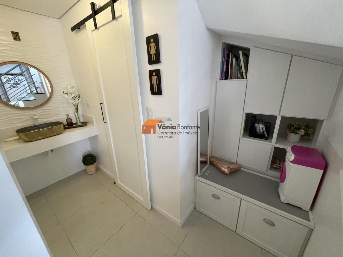 Casa à venda com 3 quartos, 240m² - Foto 19