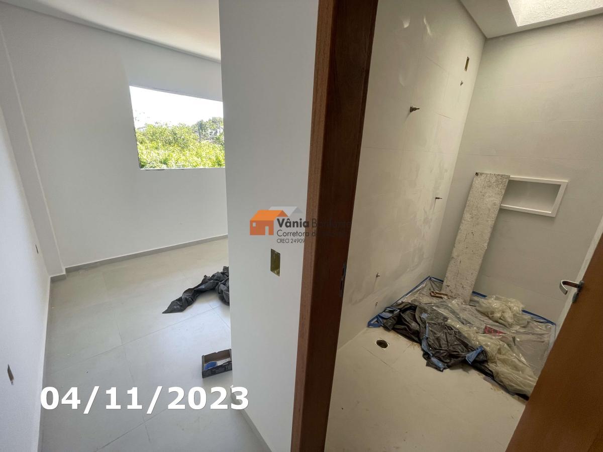 Casa à venda com 2 quartos, 84m² - Foto 17