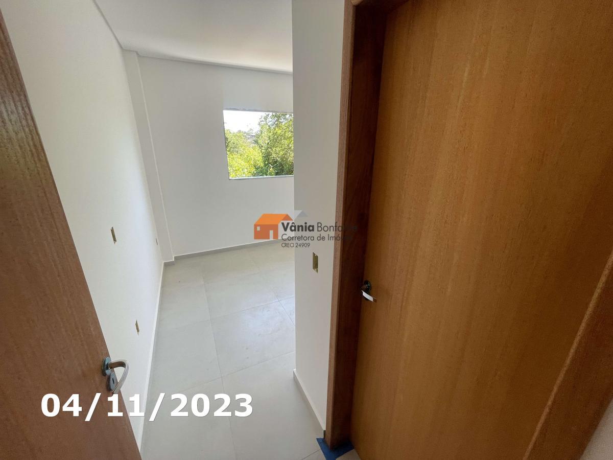 Casa à venda com 2 quartos, 84m² - Foto 22