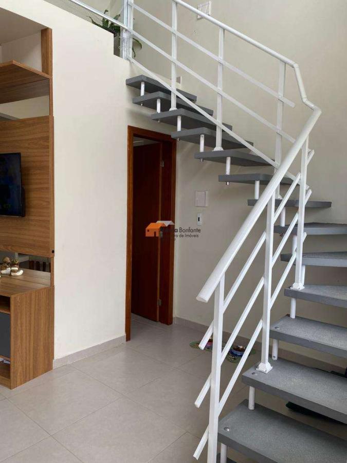 Casa à venda com 2 quartos, 150m² - Foto 18