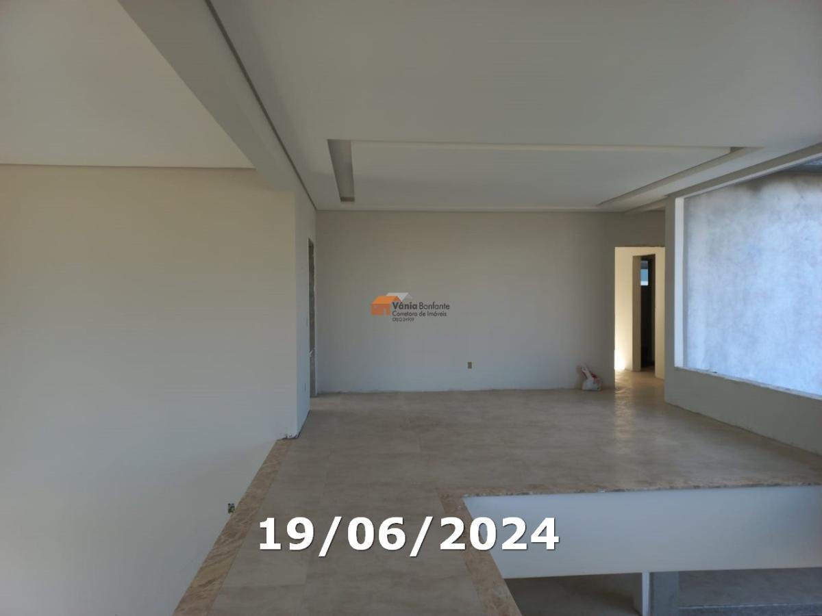 Casa à venda com 4 quartos, 555m² - Foto 17