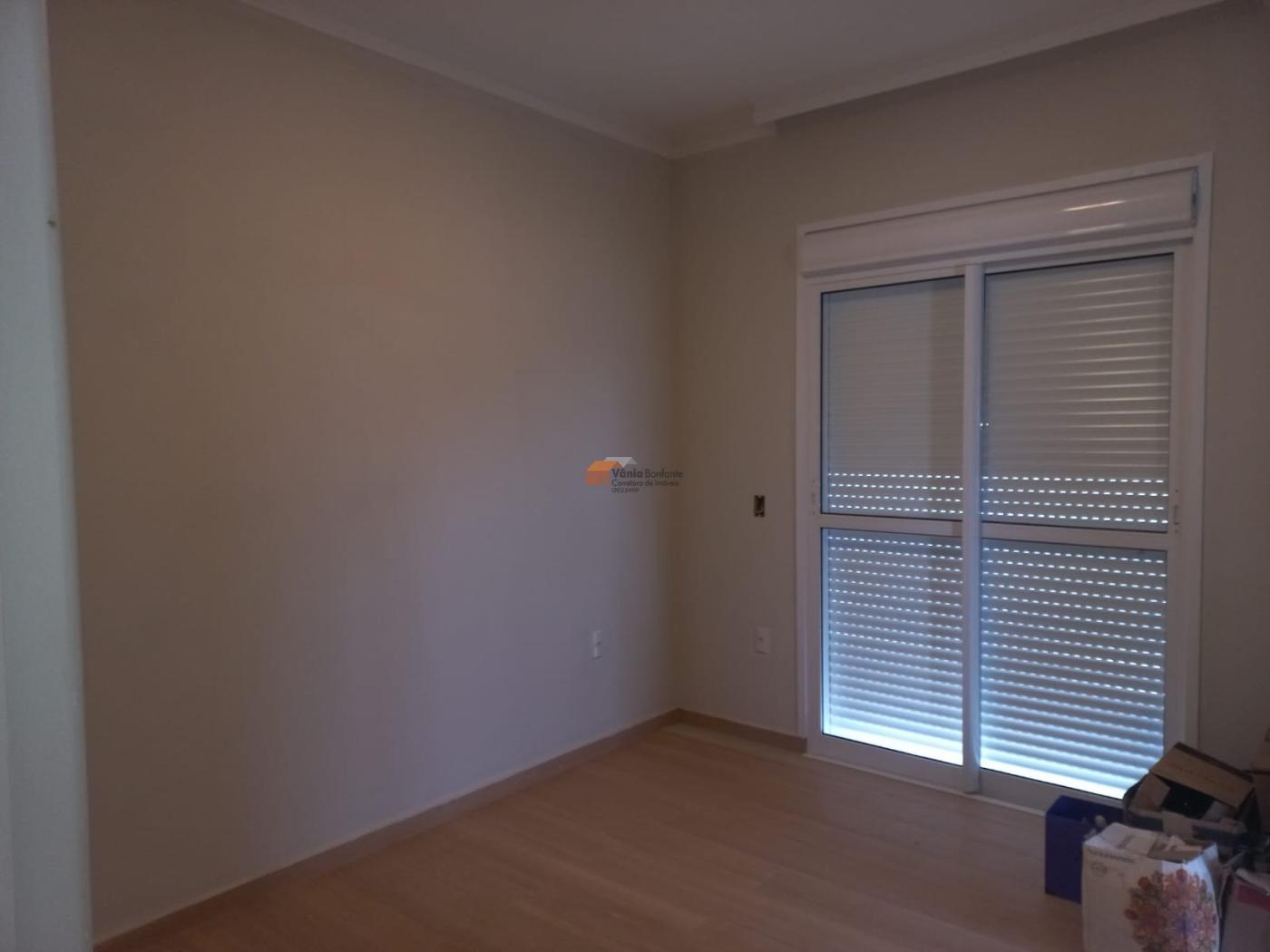 Casa à venda com 3 quartos, 204m² - Foto 17