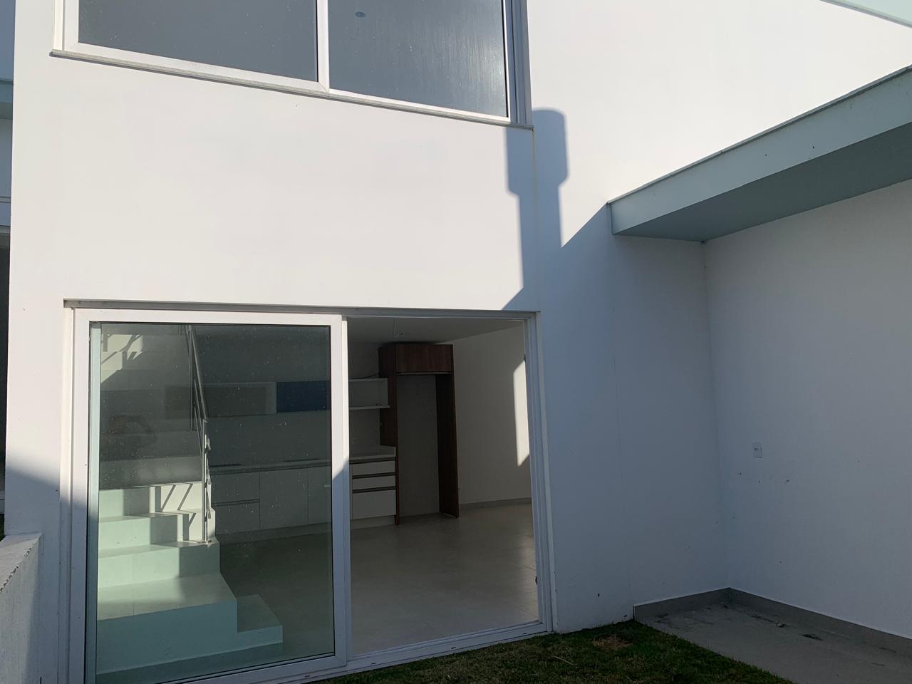 Casa à venda com 3 quartos, 420m² - Foto 6