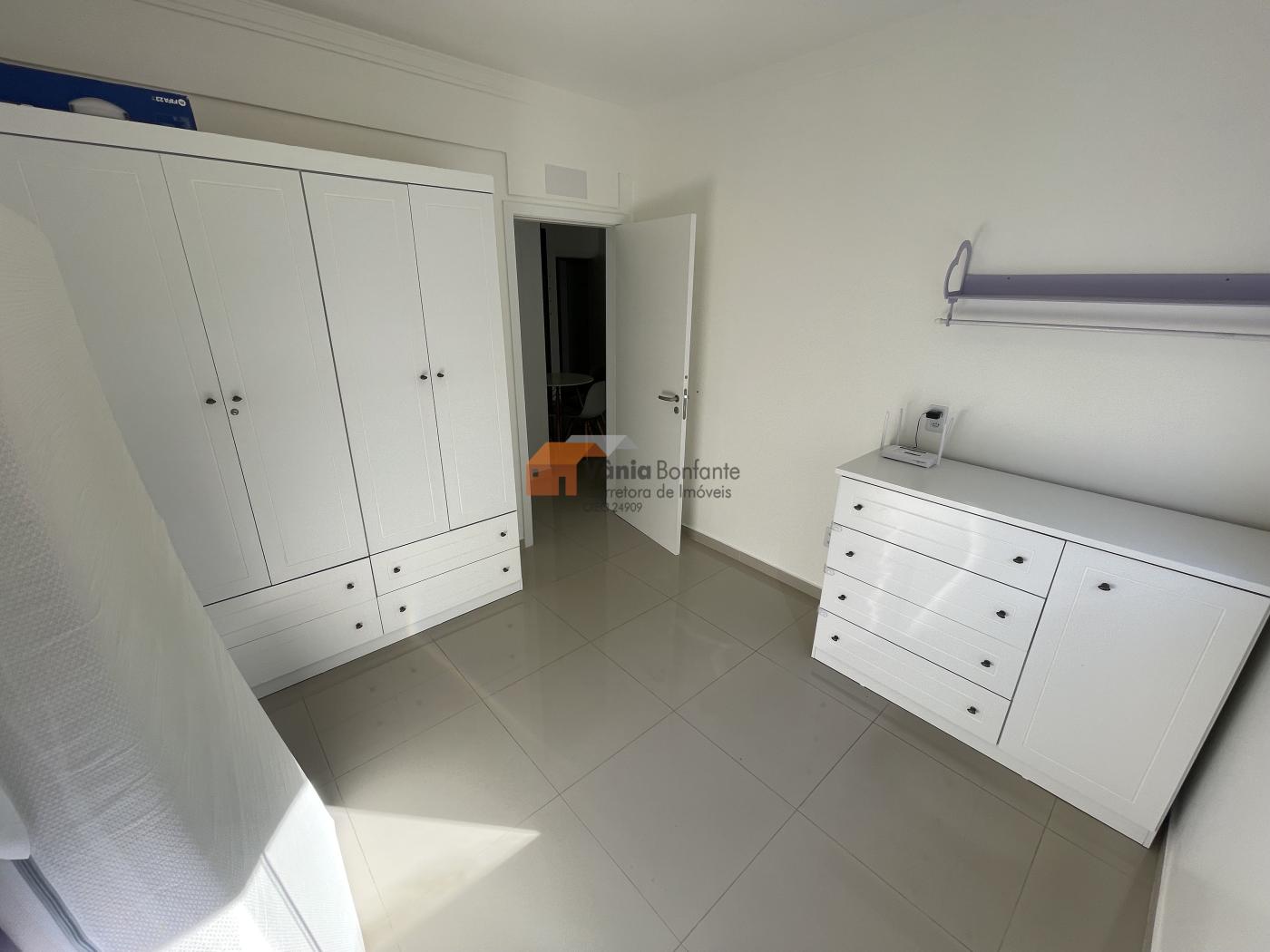 Apartamento à venda com 2 quartos, 60m² - Foto 24