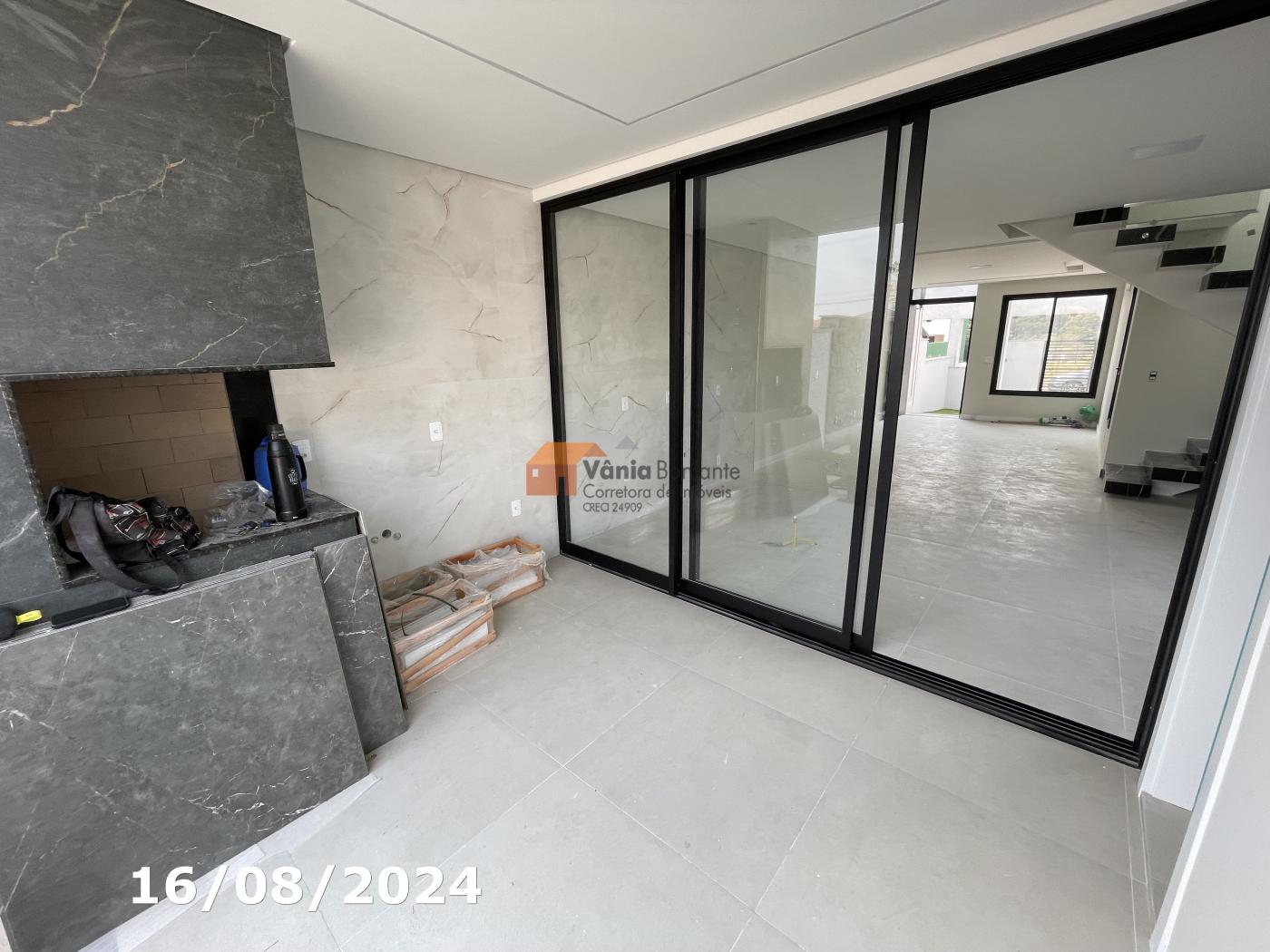 Casa à venda com 3 quartos, 182m² - Foto 16