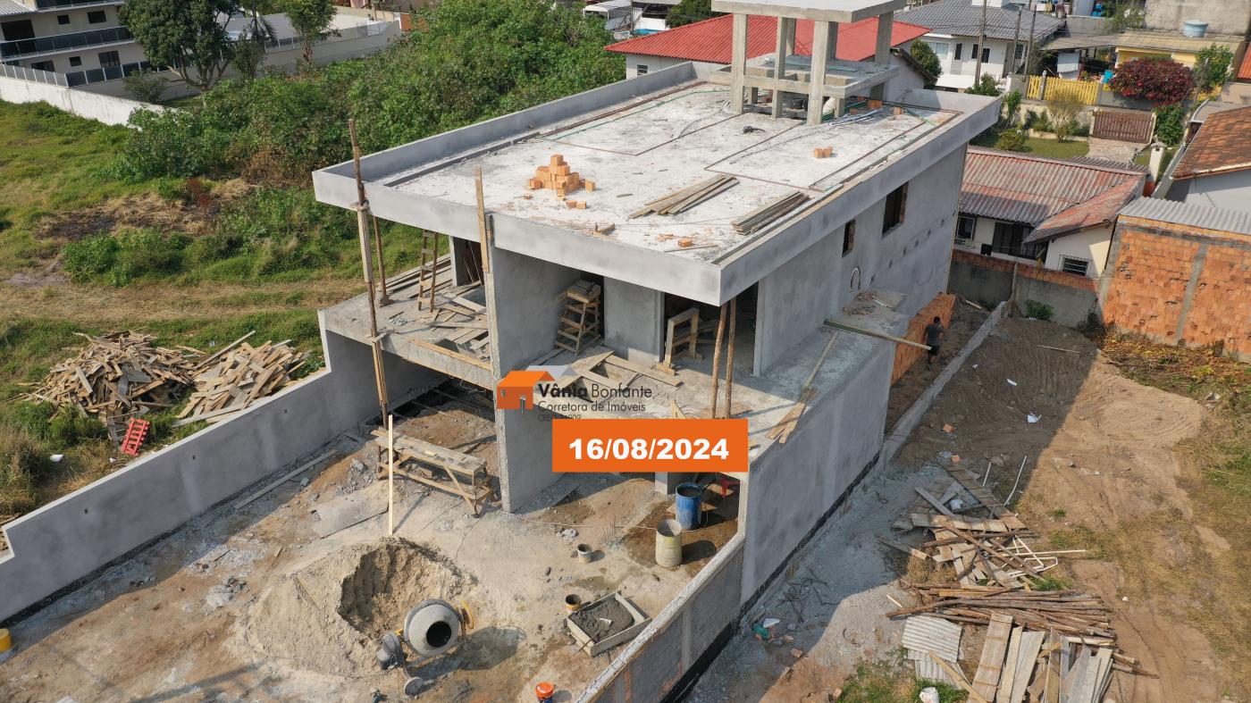 Casa à venda com 4 quartos, 186m² - Foto 8