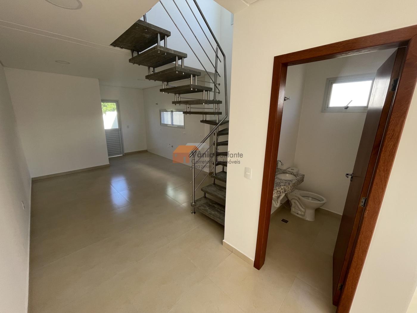 Casa à venda com 2 quartos, 84m² - Foto 9