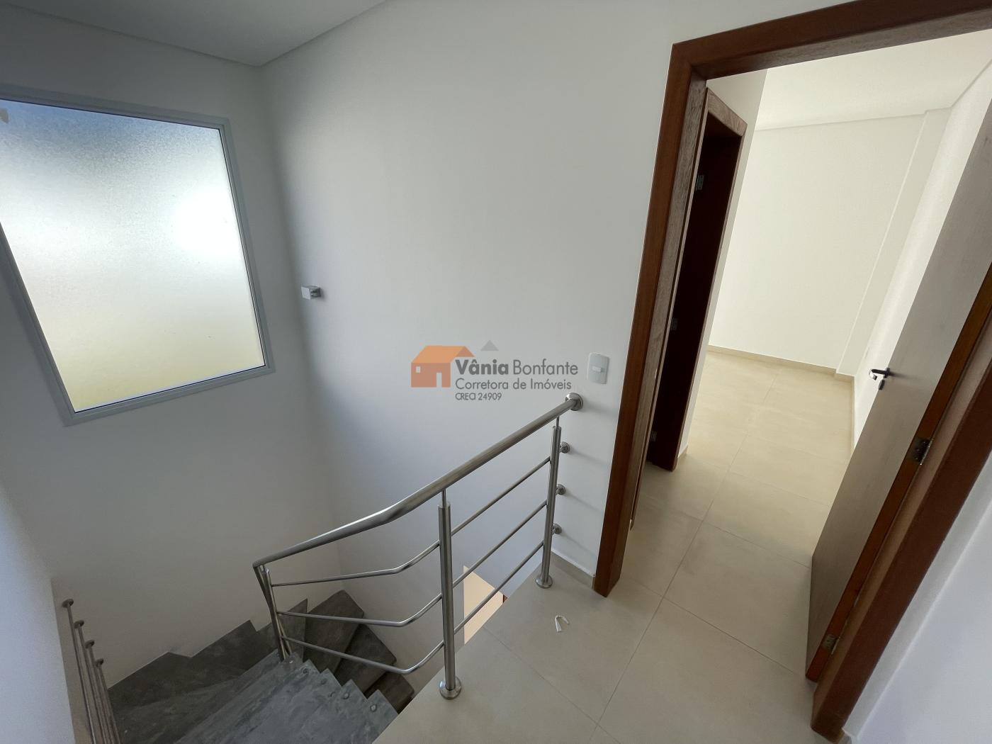 Casa à venda com 2 quartos, 84m² - Foto 14