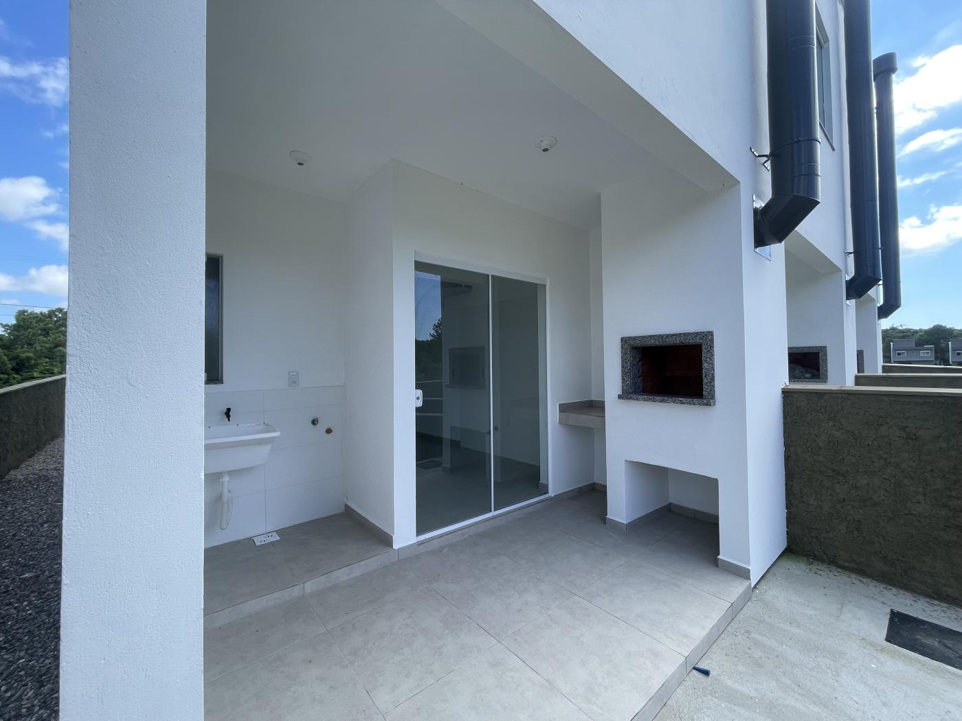 Casa à venda com 2 quartos, 175m² - Foto 9