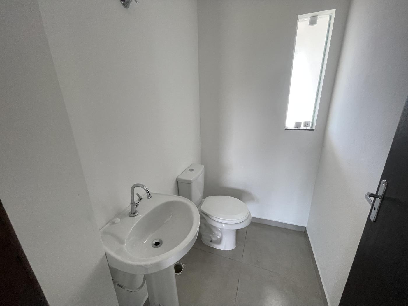 Casa à venda com 2 quartos, 175m² - Foto 12