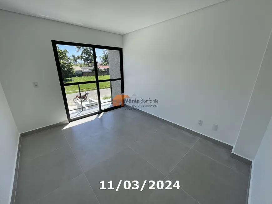 Casa à venda com 2 quartos, 133m² - Foto 13