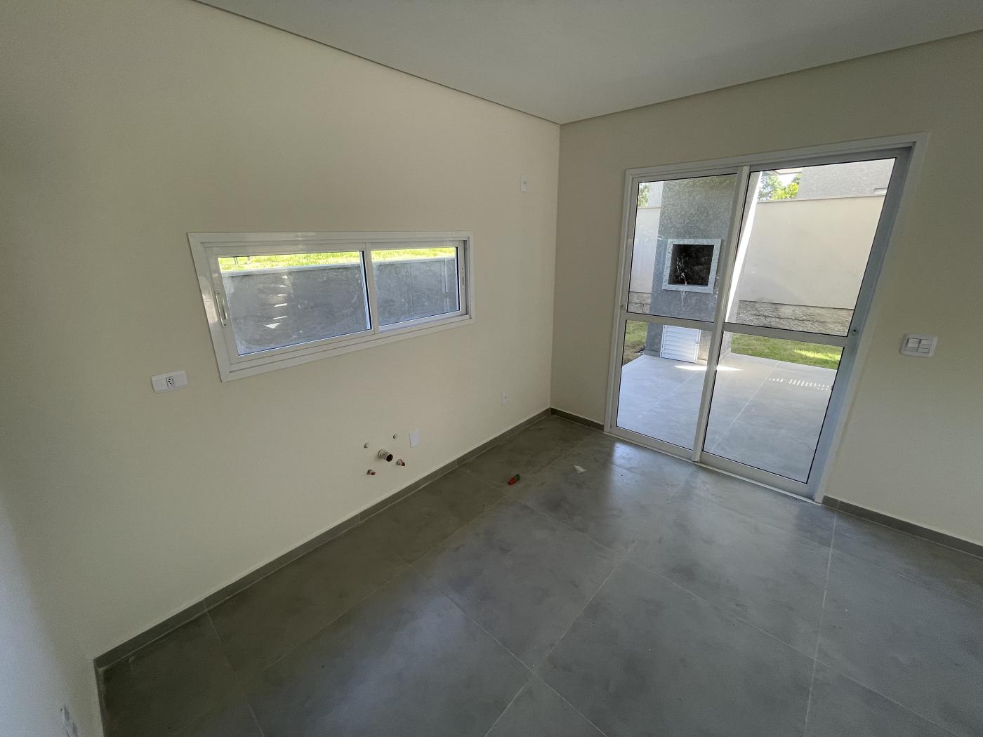 Casa à venda com 3 quartos, 162m² - Foto 9