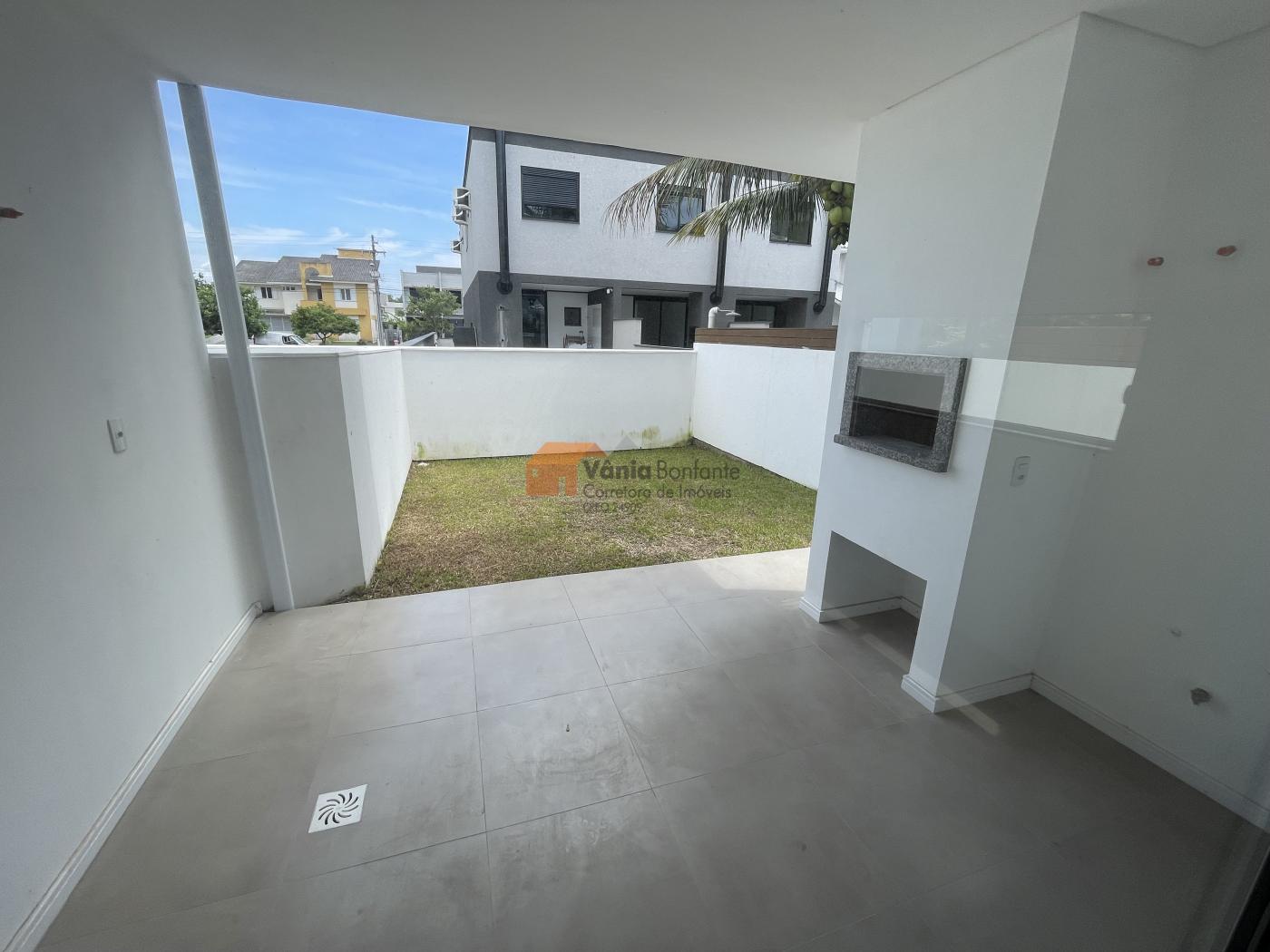 Casa à venda com 3 quartos, 159m² - Foto 11