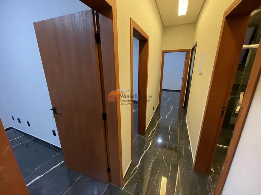 Casa à venda com 3 quartos, 225m² - Foto 20