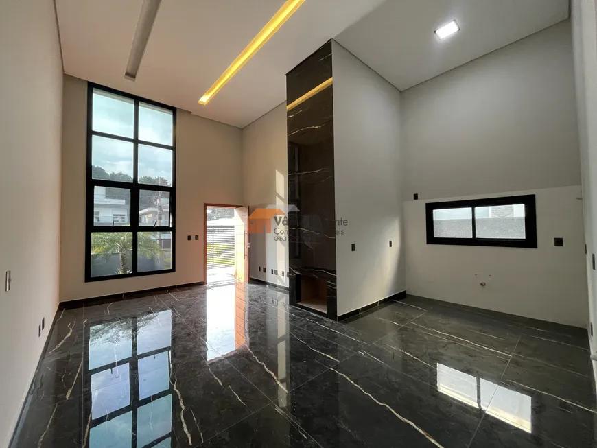 Casa à venda com 3 quartos, 225m² - Foto 10