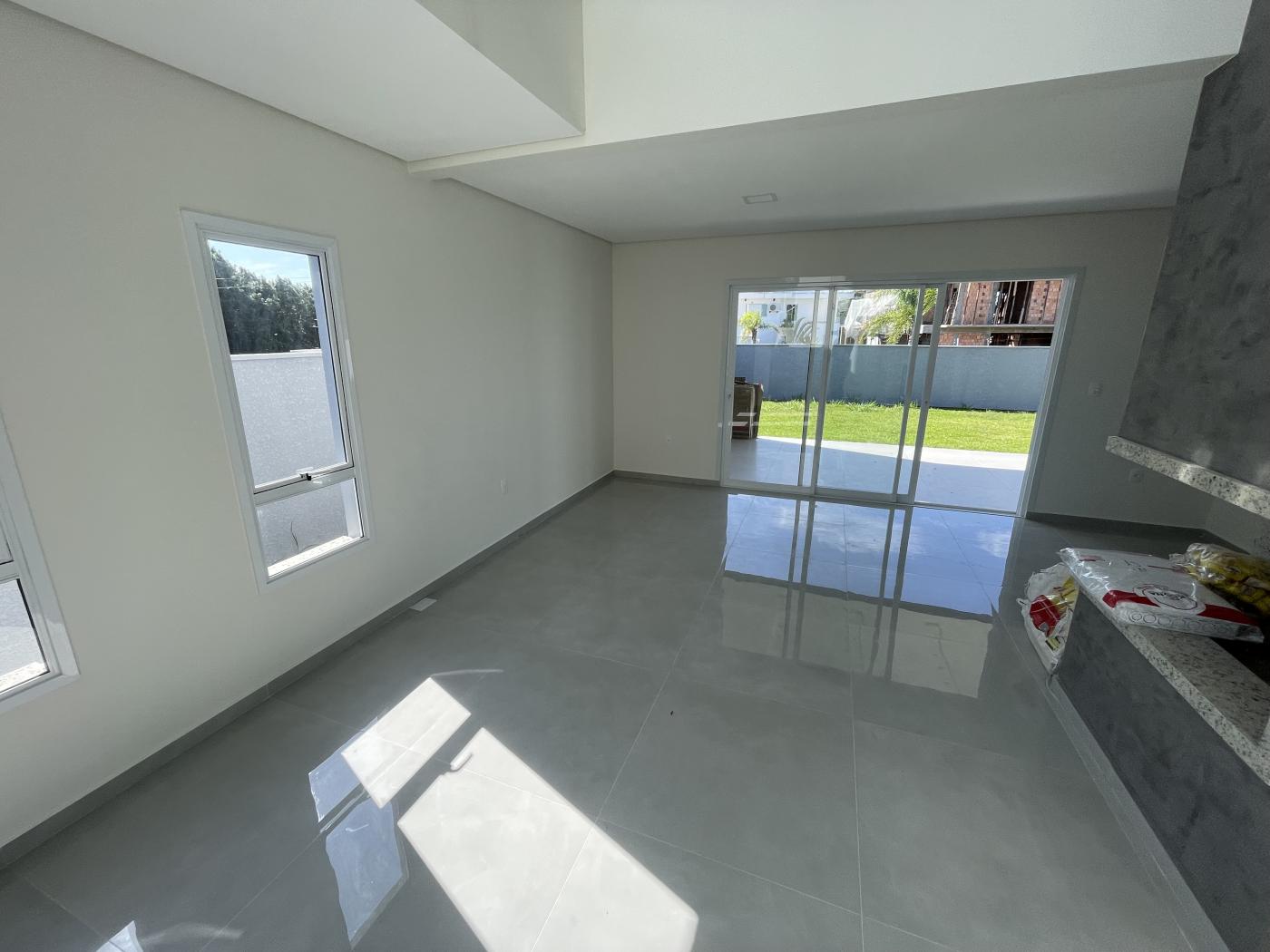 Casa à venda com 4 quartos, 228m² - Foto 22