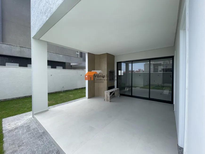 Casa à venda com 3 quartos, 205m² - Foto 13