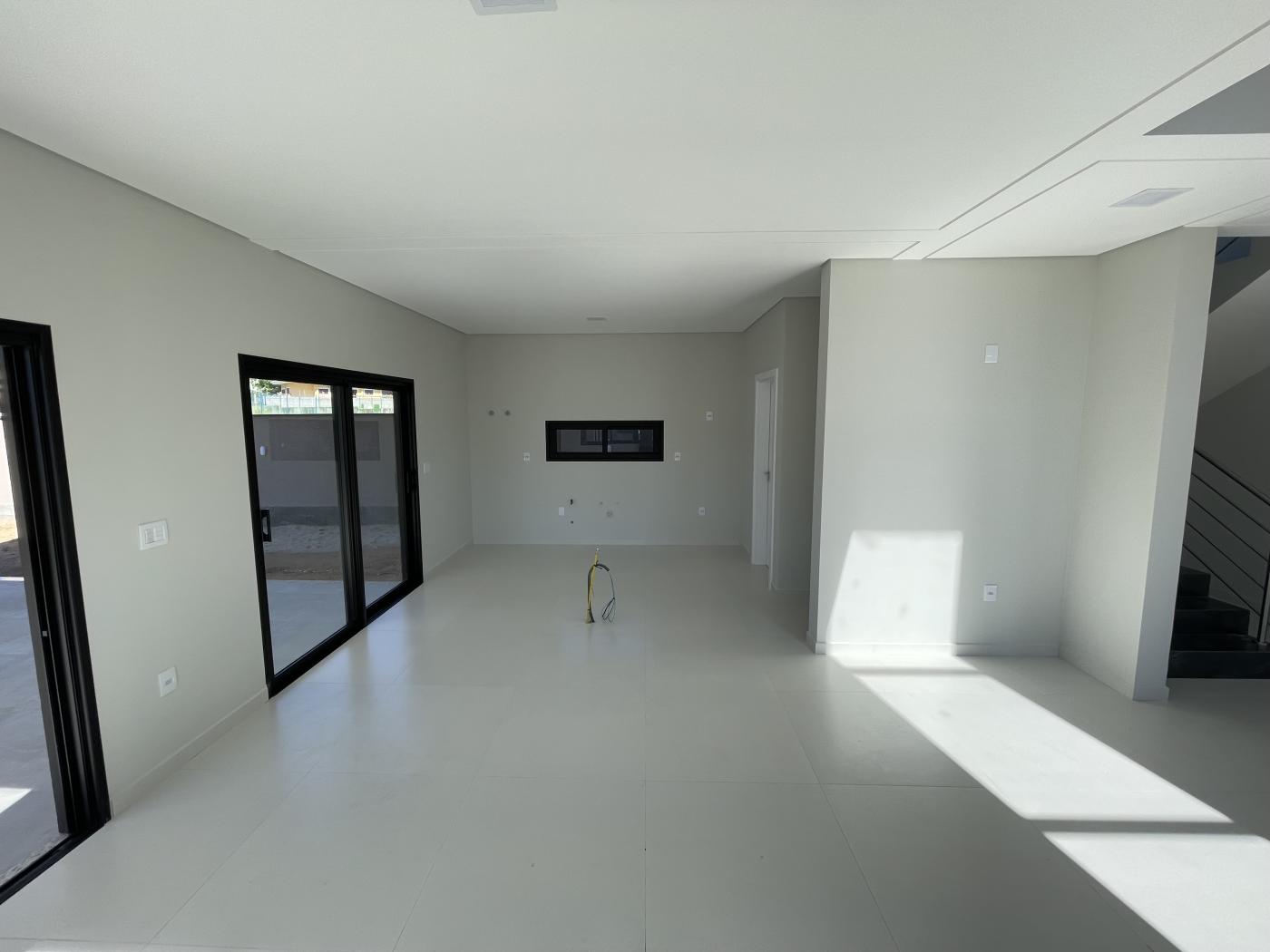 Casa à venda com 4 quartos, 1323m² - Foto 16