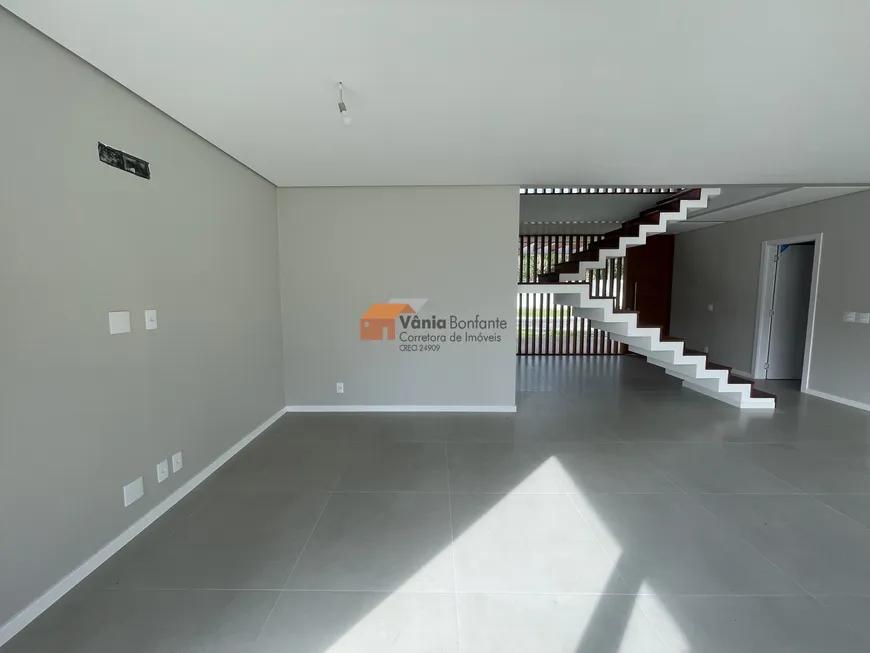 Casa à venda com 4 quartos, 450m² - Foto 15