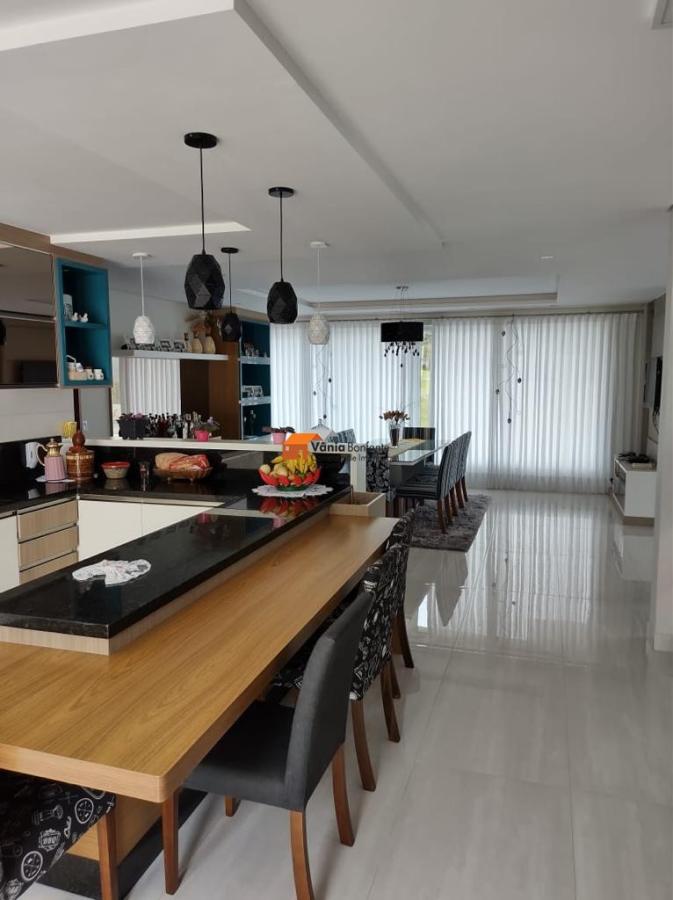 Casa à venda com 4 quartos, 336m² - Foto 23