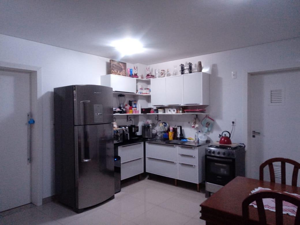 Apartamento à venda com 3 quartos, 101m² - Foto 10