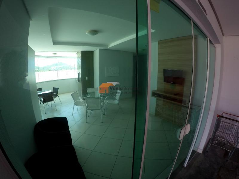 Apartamento à venda com 2 quartos, 85m² - Foto 23