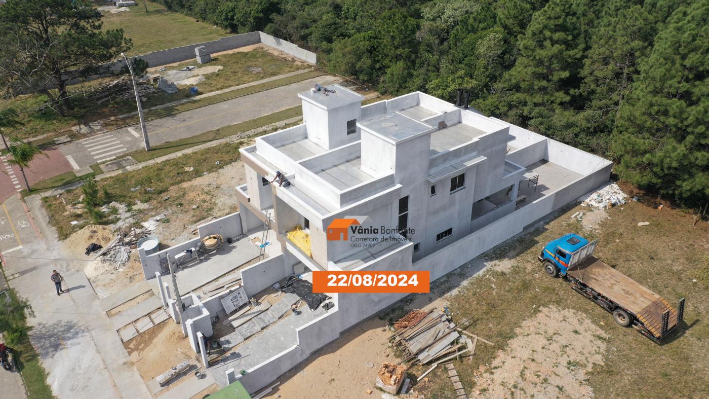 Casa à venda com 3 quartos, 206m² - Foto 6