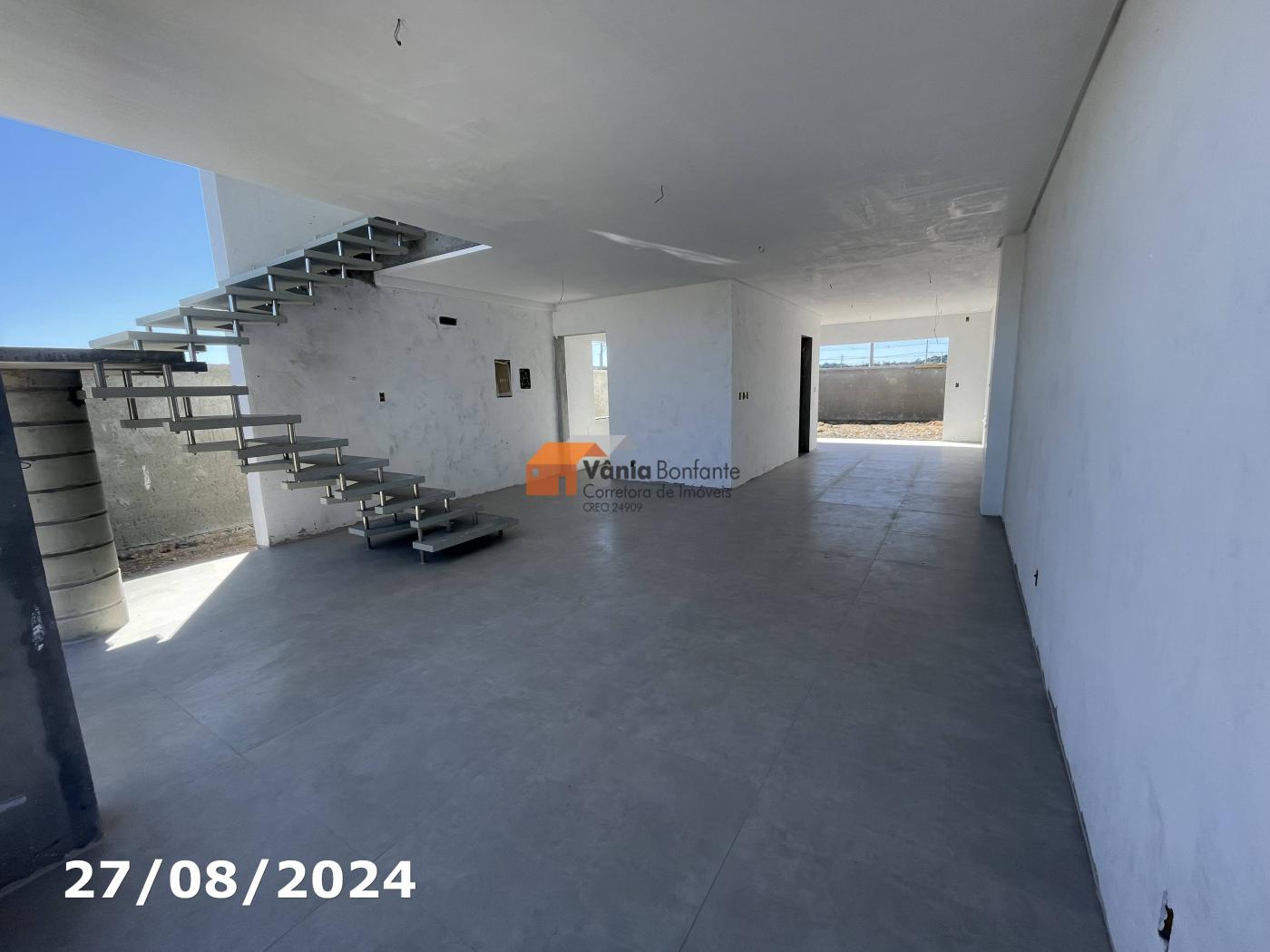 Casa à venda com 4 quartos, 225m² - Foto 8