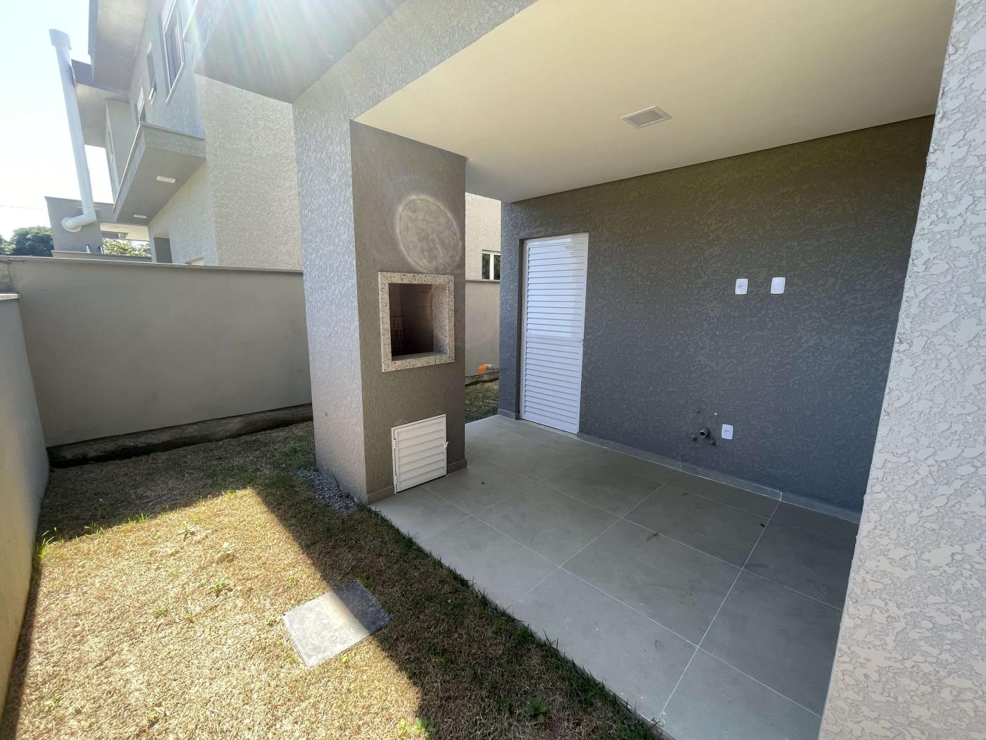 Casa à venda com 3 quartos, 162m² - Foto 9