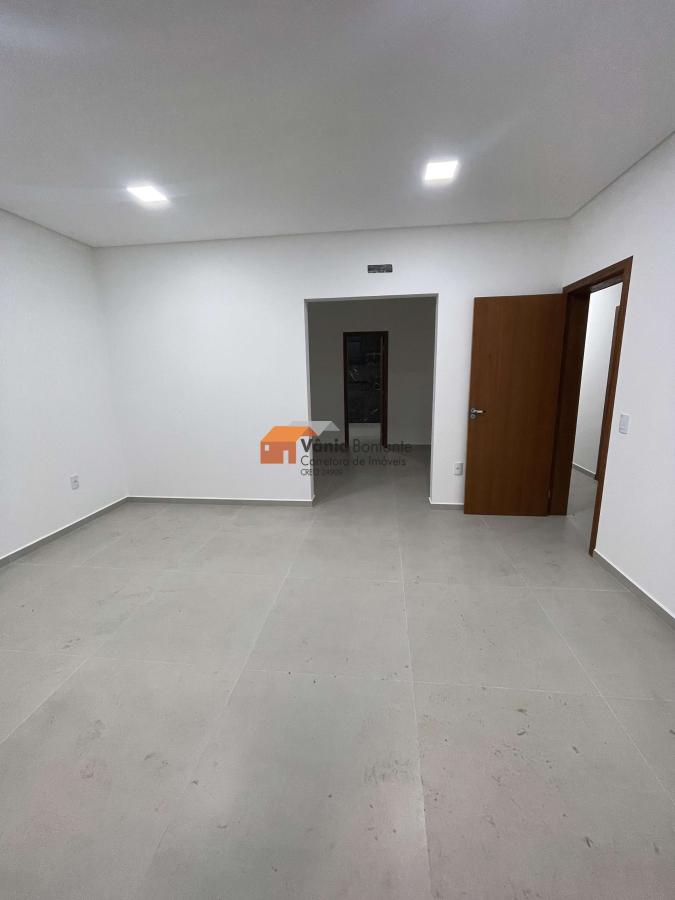 Casa à venda com 4 quartos, 270m² - Foto 25