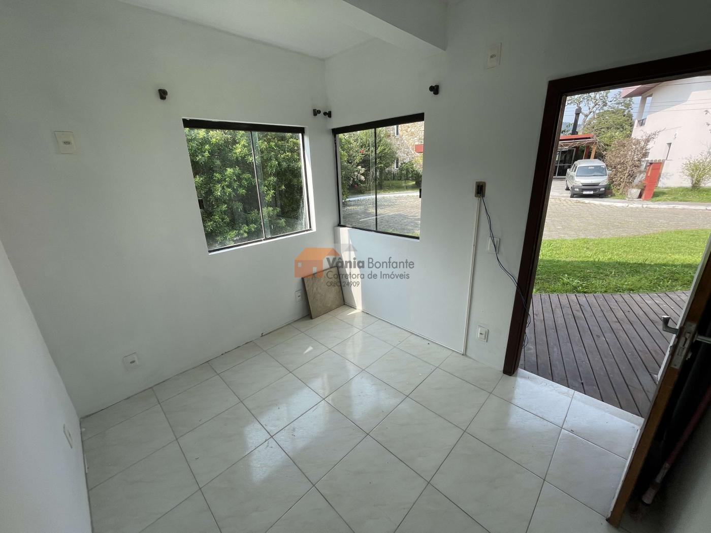 Casa à venda com 4 quartos, 238m² - Foto 8