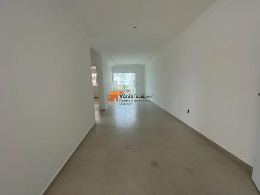 Apartamento à venda com 2 quartos, 72m² - Foto 13