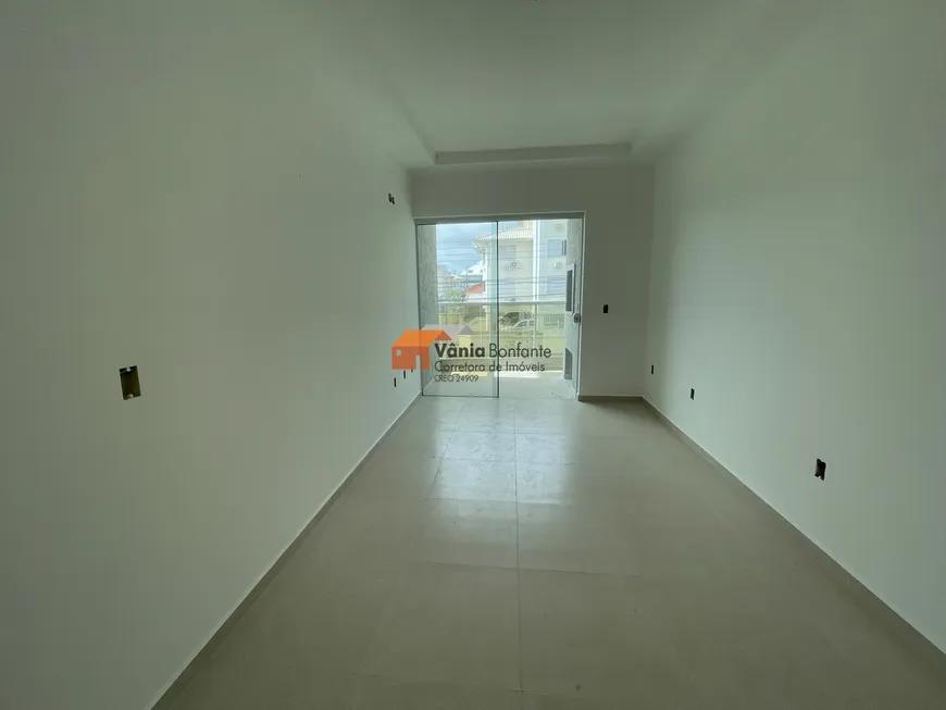 Apartamento à venda com 2 quartos, 72m² - Foto 11