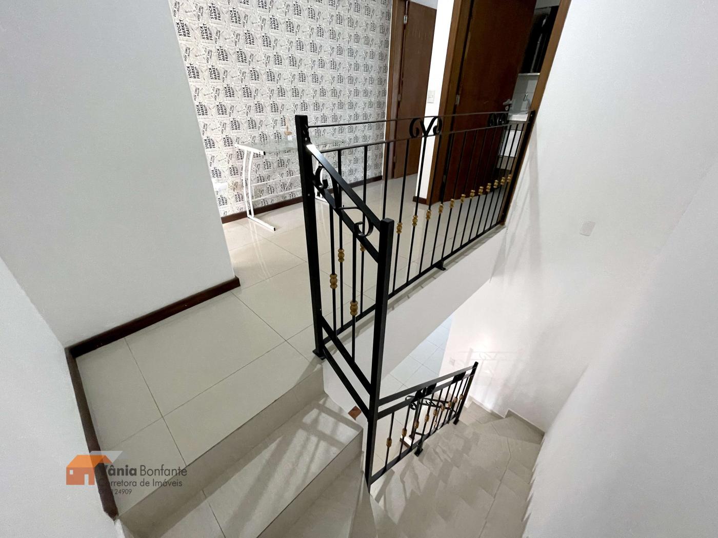 Casa à venda com 3 quartos, 92m² - Foto 25